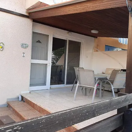 Chara Court * Paralimni